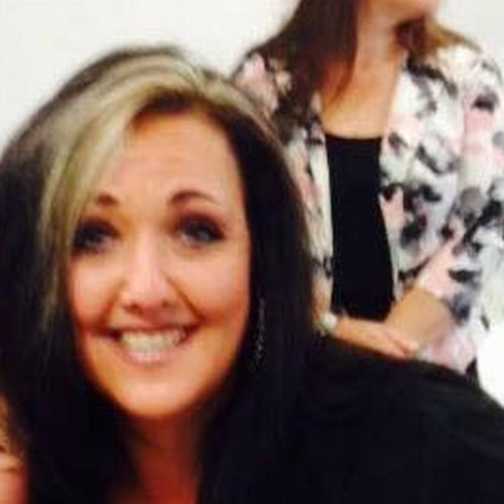 Meet your Posher, Becky